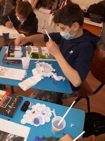 SA5.3_Niga Elena_Calator prin sat_3.jpg